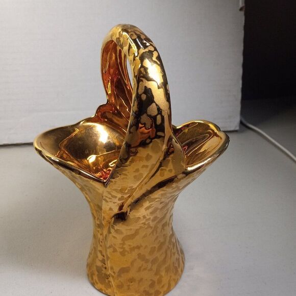Vintage Elegant Weeping Gold Leaf 22Kt Vase/Basket